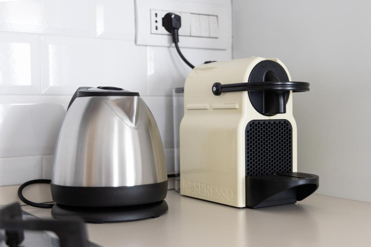 Bocconi Elegante Appartamento Con Wifi Milano Exteriör bild
